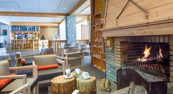 Hotel Club MMV Altitude, Arc 2000, Les Arcs: 2000 ski chalet, image 2